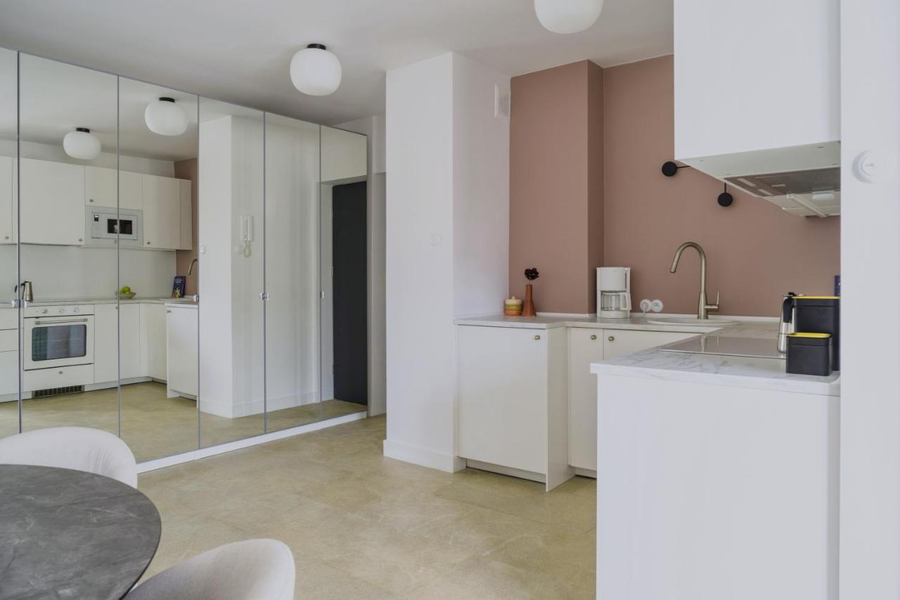 Warsaw Concierge Waszyngton Lounge Apartment Ngoại thất bức ảnh